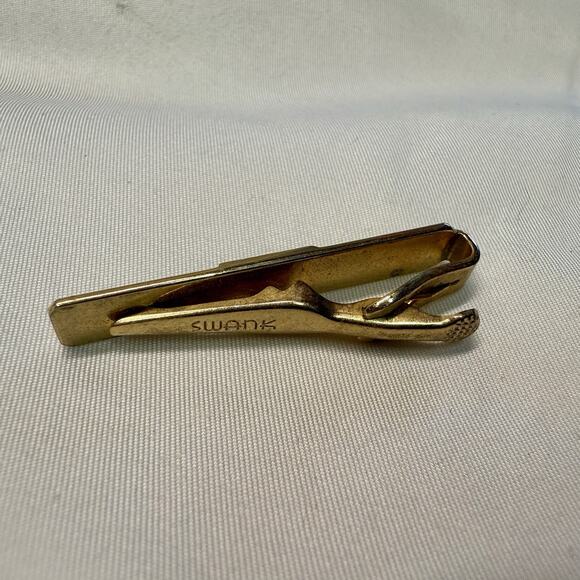 Vintage Swank Gold Tone Tie Clip Bar Black Enamel Stripes Men’s Accessory - Picture 2 of 2